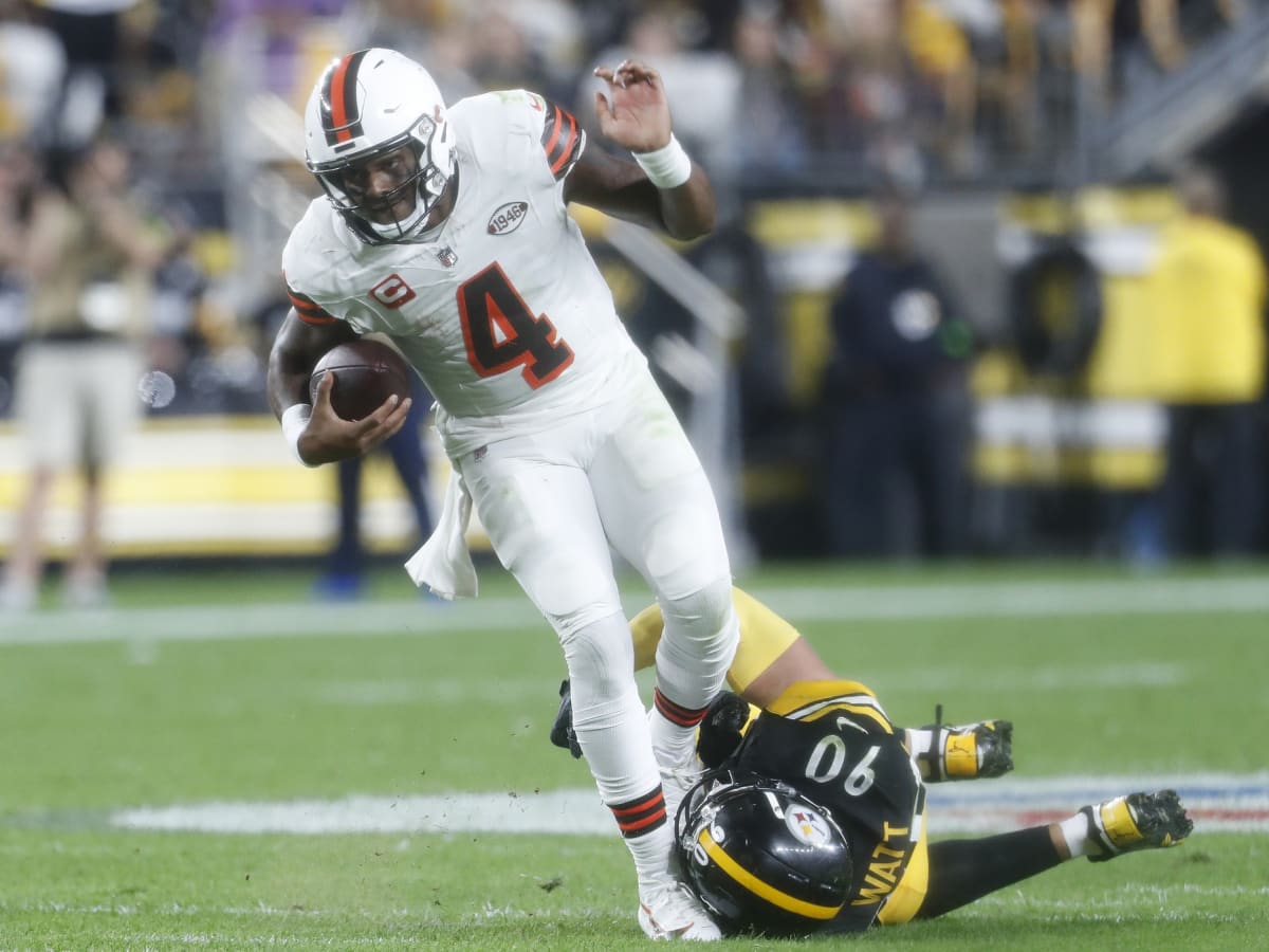 Losing to Steelers is Bad, Losing Nick Chubb is Worse, but Browns Don't  have a QB - Sports Illustrated Cleveland Browns News, Analysis and More