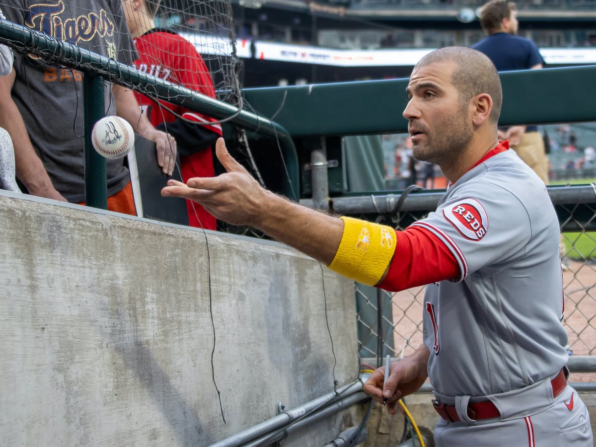 Joey Votto Lends Vocals For Spongebob Musical At Local Children's Theater