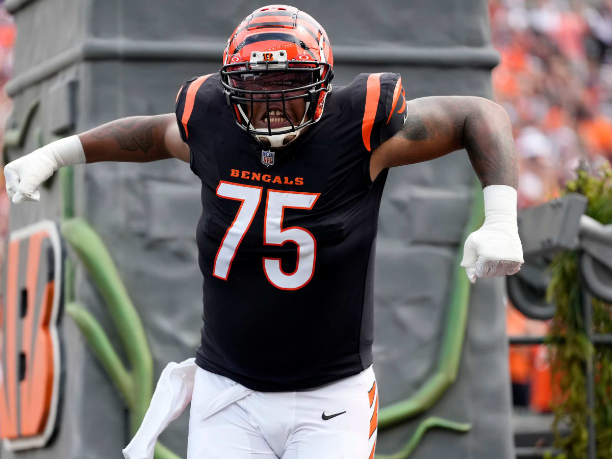 Bengals players reveal which teammates might just be aliens in funny video