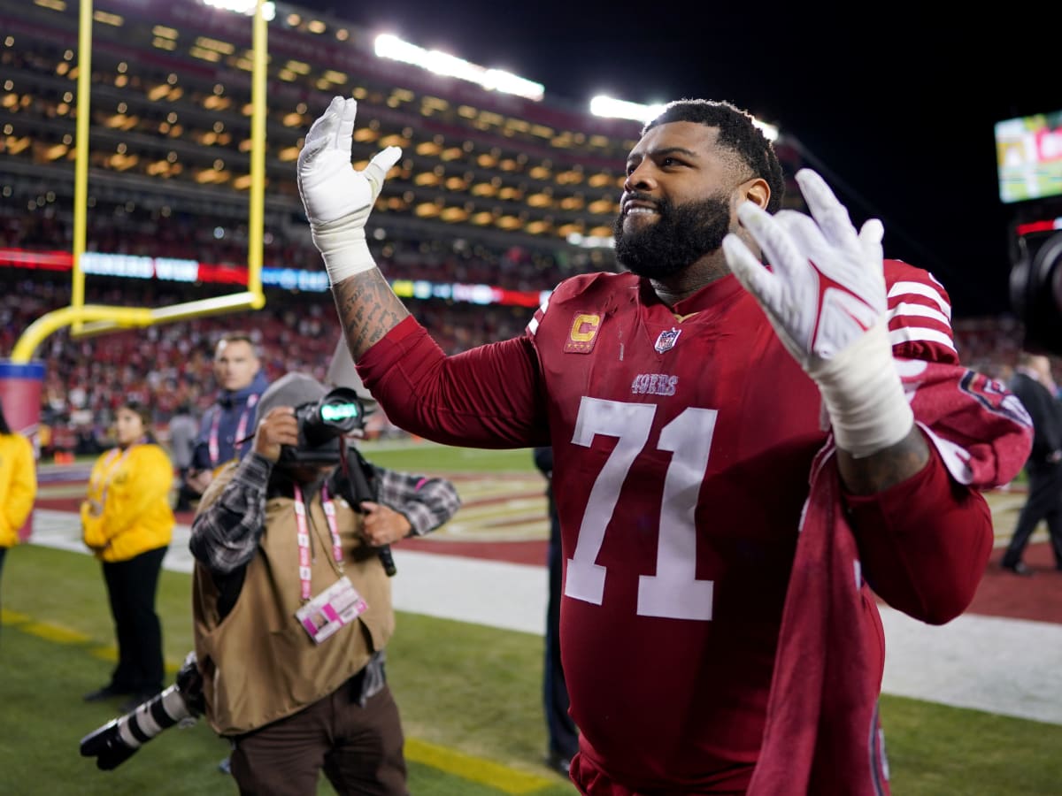 49ers' Trent Williams avoids ejection after throwing a 'love tap'