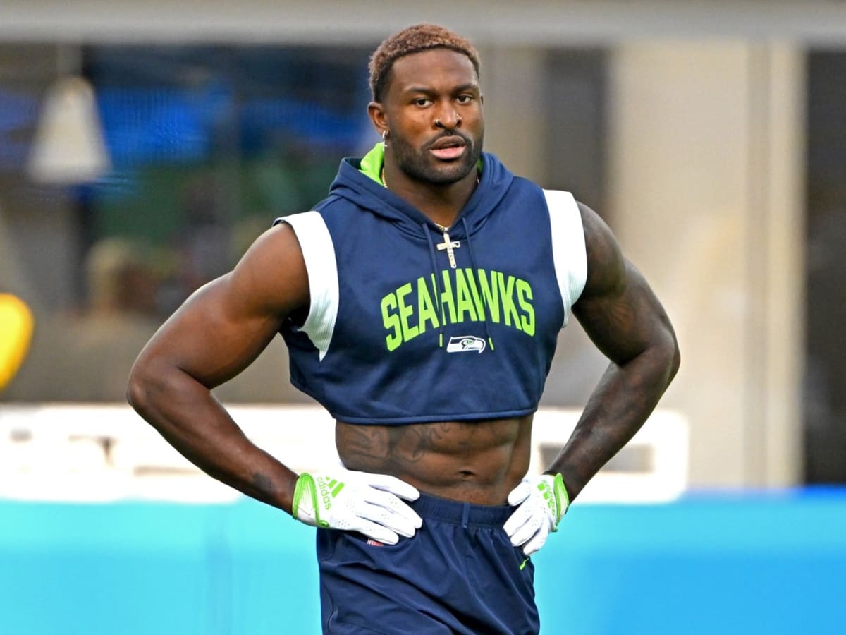 DK Metcalf Among Several 'Questionable' for Seahawks - Sports Illustrated  Carolina Panthers News, Analysis and More