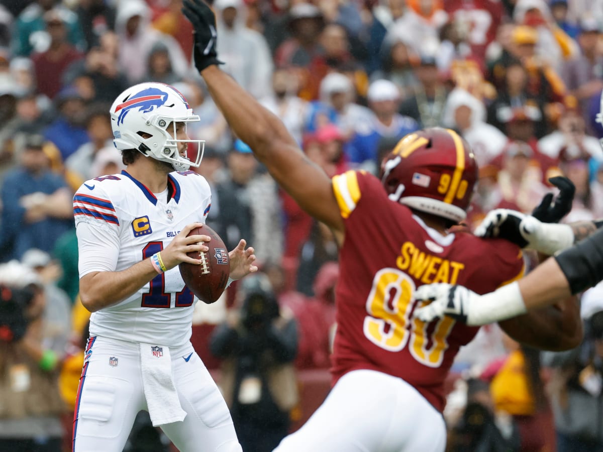 Commanders Coach Makes Striking Comment on Bills QB Josh Allen 