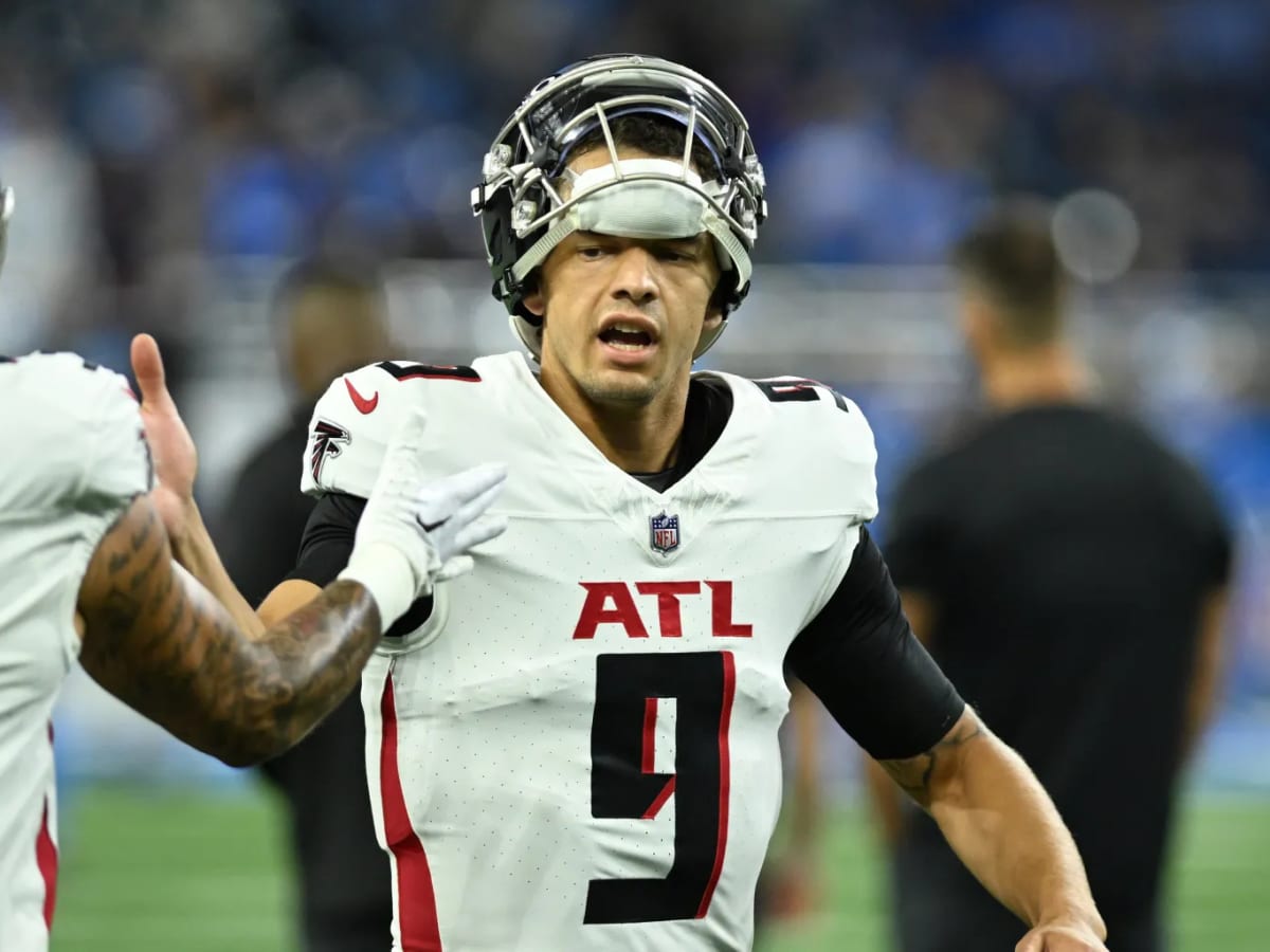 No return of the Mack; Hollins to sign with Atlanta Falcons