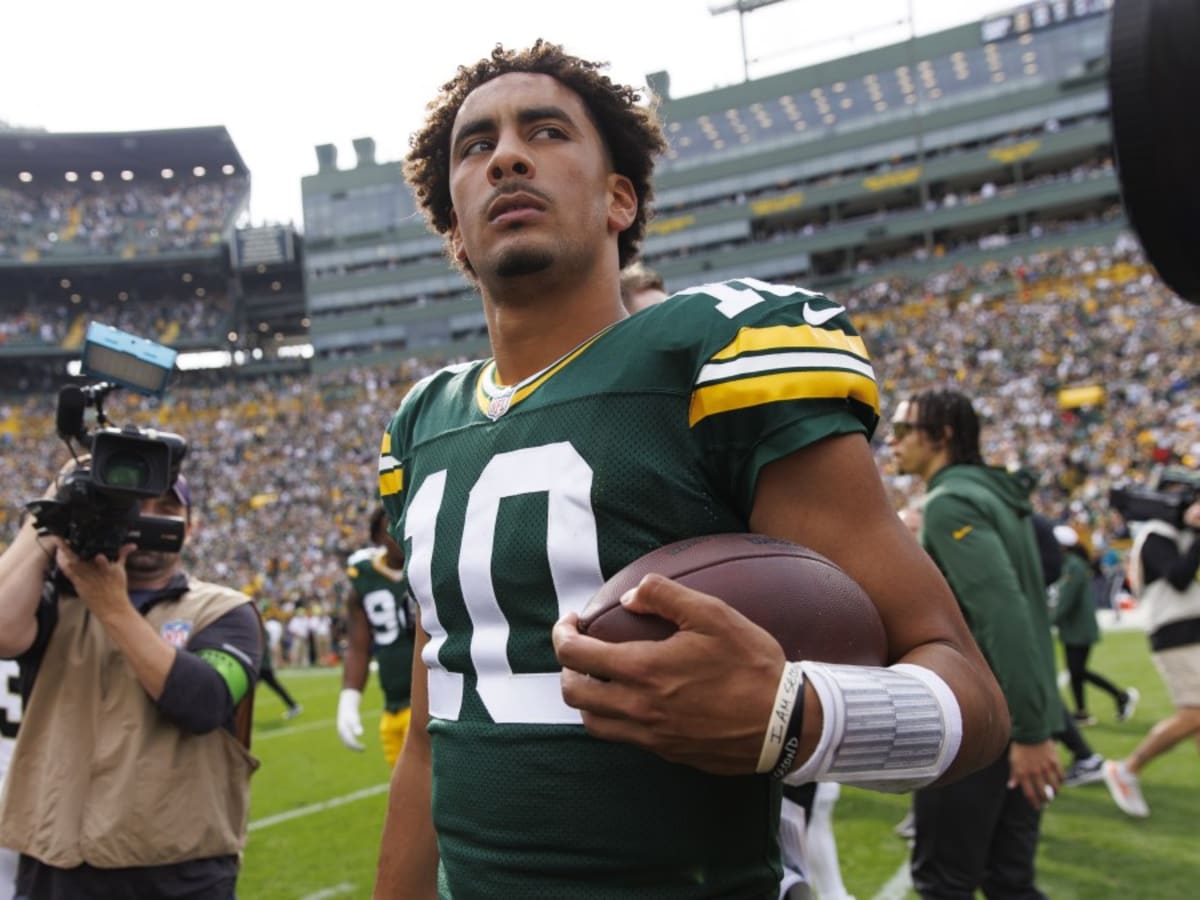 This is Jordan Love, QB1 for the undefeated Green Bay Packers, he leads the  league in passer rating with his 123.2 passer rating. That's all. :  r/GreenBayPackers