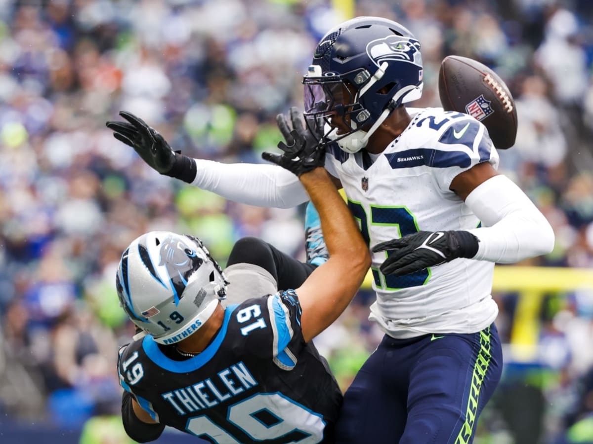 Panthers' Jonathan Mingo Seahawks game with concussion