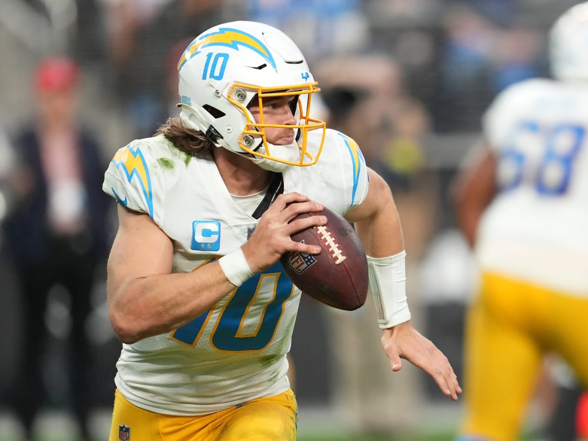 LAS VEGAS, NV - FEBRUARY 06: Los Angeles Chargers quarterback