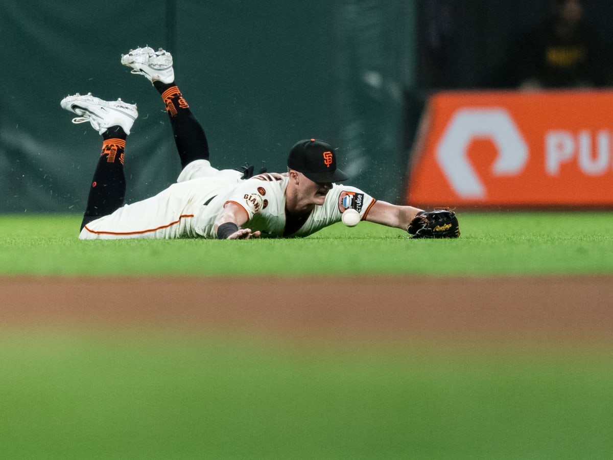 SF Giants lose first game against Dodgers in final series this