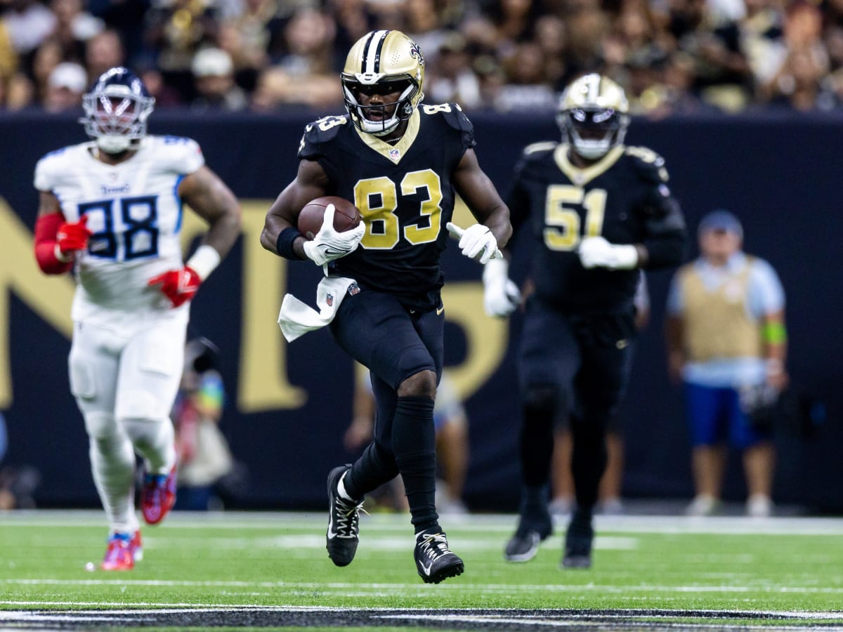 New Orleans Saints tight end Juwan Johnson (83) runs during an NFL