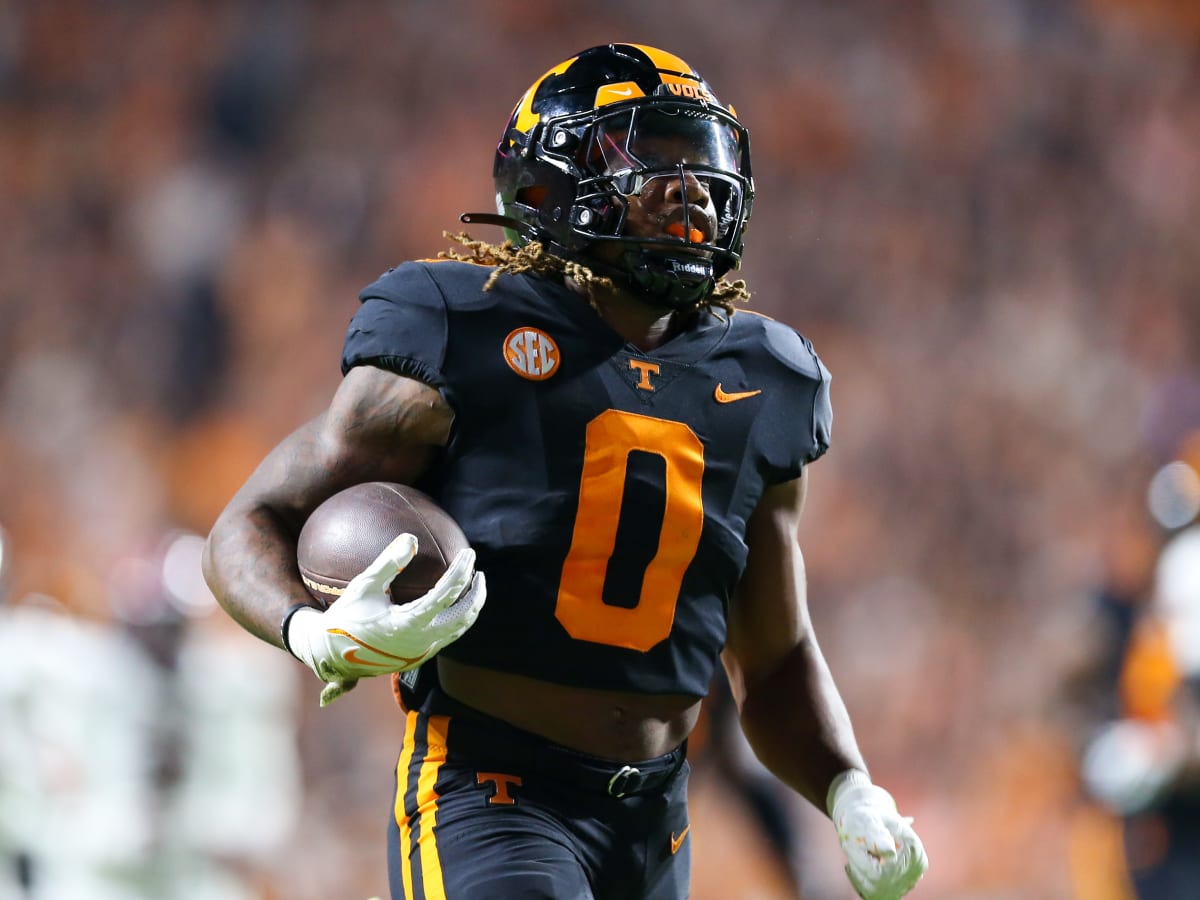 Tennessee football black uniforms vs South Carolina