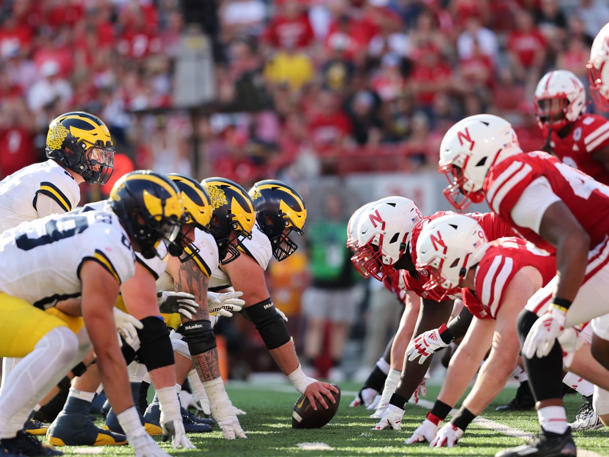 Football Line Of Scrimmage