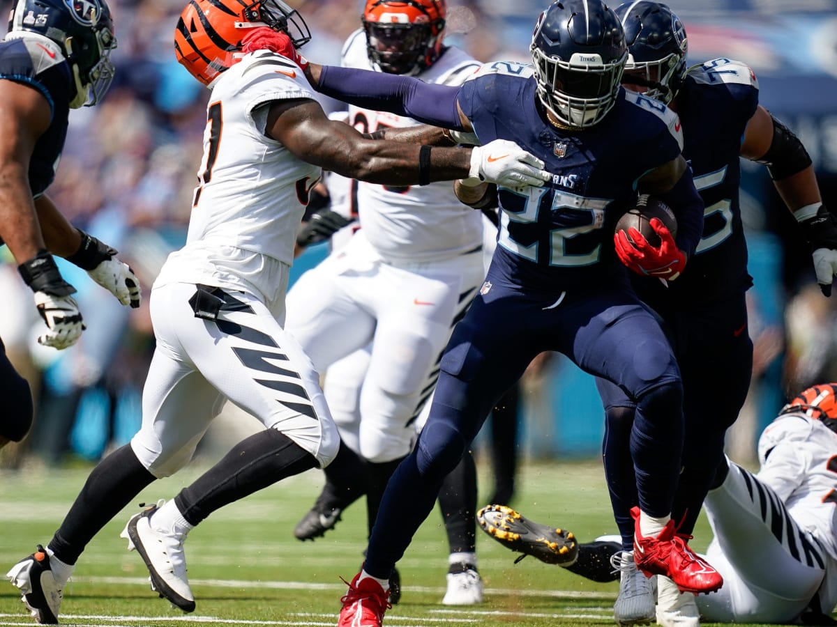 Derrick Henry surpasses Earl Campbell on Titans/Oilers all-time rushing list