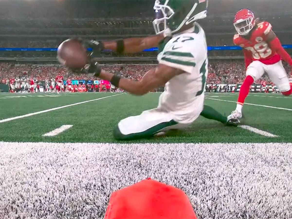 NFL Fans Furious With Refs In Jets vs. Chiefs Game - The Spun