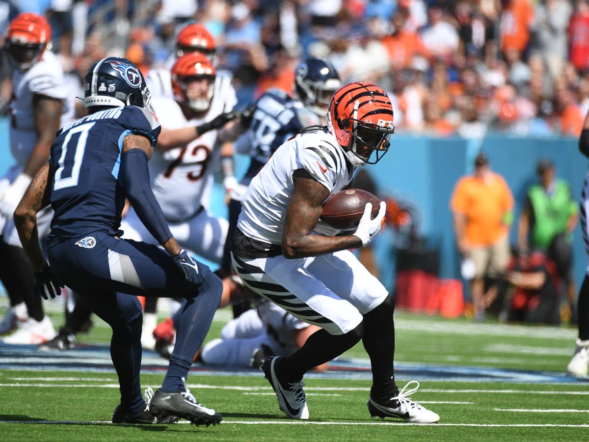 Bengals WR Tee Higgins reaggravated ankle injury during loss to Ravens