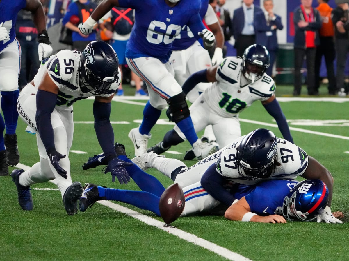 Seattle Seahawks Blowout New York Giants Thanks To Elite Defensive