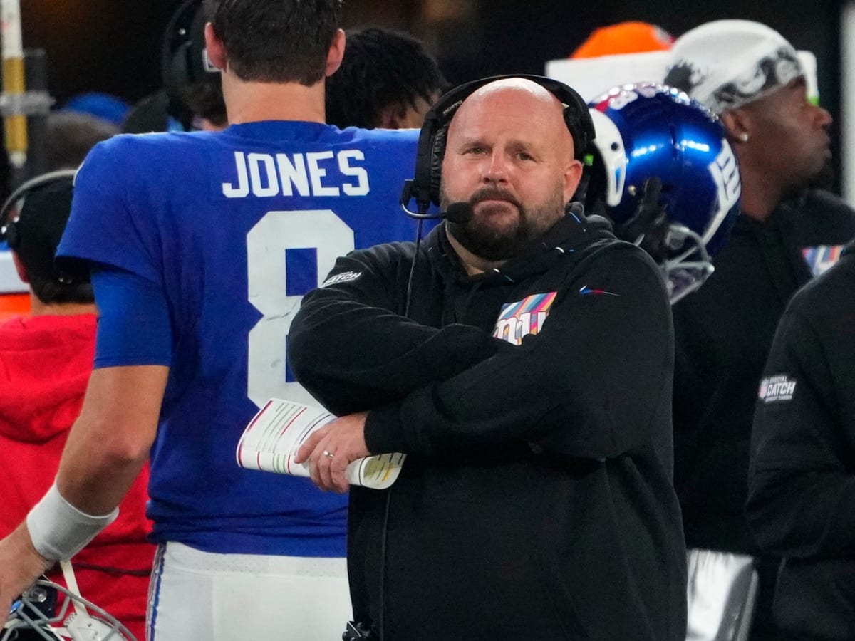 Brian Daboll lets out frustration on Daniel Jones after brutal INT