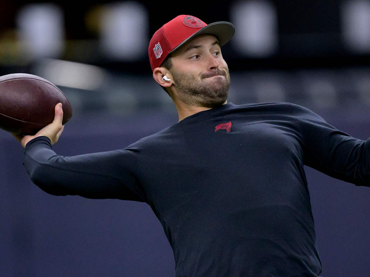 Tampa Bay Buccaneers Hats in Tampa Bay Buccaneers Team Shop 