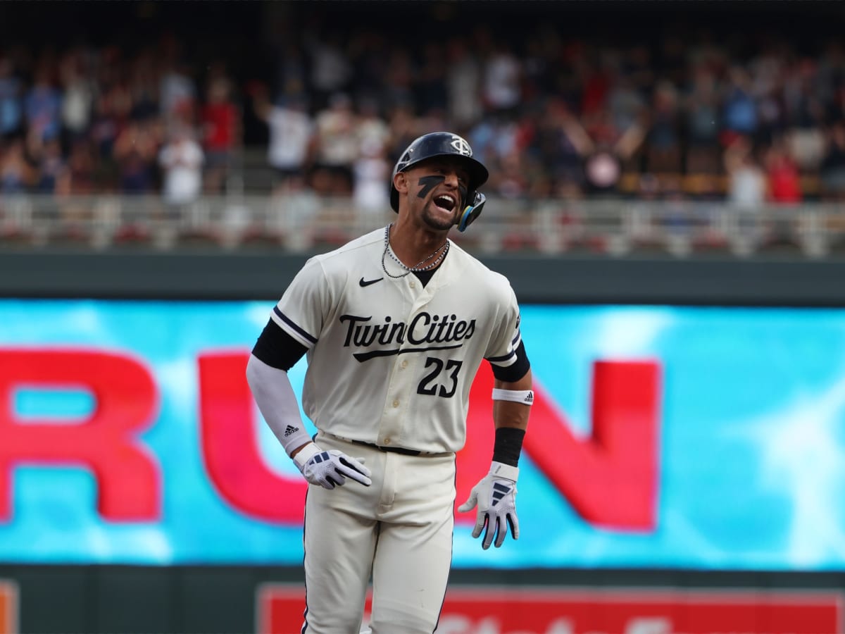 Twins start fresh, rout Orioles to end three-game losing streak