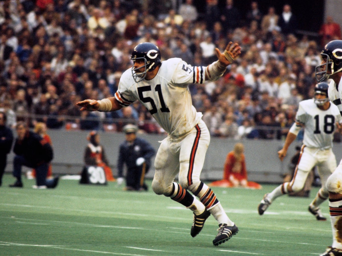 Bill Belichick Remembers Bears Icon Dick Butkus - Sports Illustrated New  England Patriots News, Analysis and More