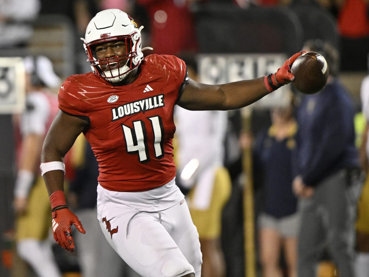 Are the Louisville Cardinals a top-25 team? Discussing realistic football  expectations for 2023