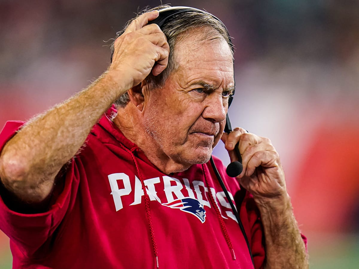 Bill Belichick will return to coach Patriots in 2023, won't commit