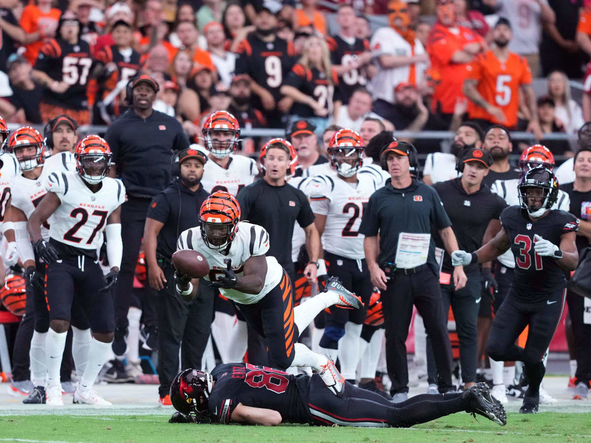 Cincinnati Bengals linebacker Germaine Pratt (57) lines up for the