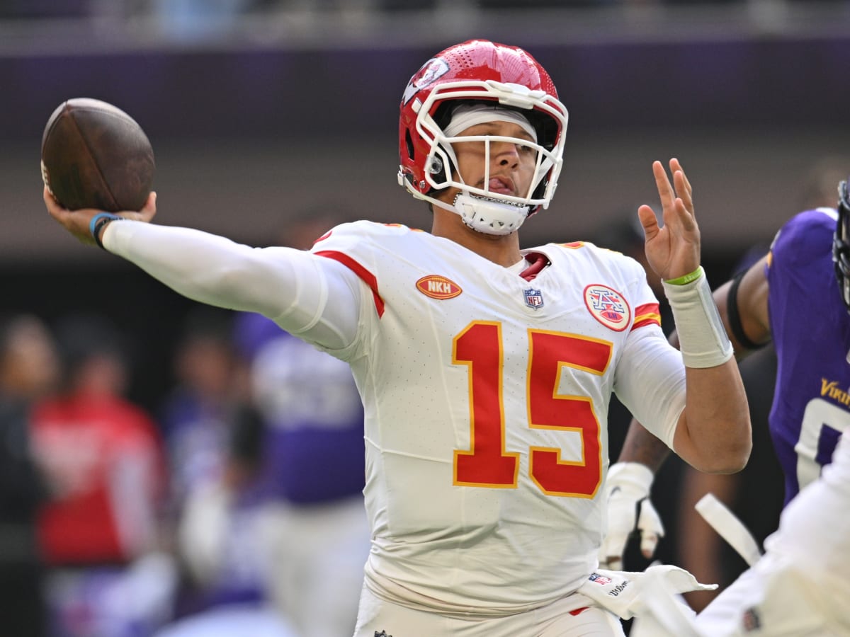 KC Chiefs 2023/24 NFL Win Total + Season Record Predictions & Odds - Sports  Illustrated Kansas City Chiefs News, Analysis and More