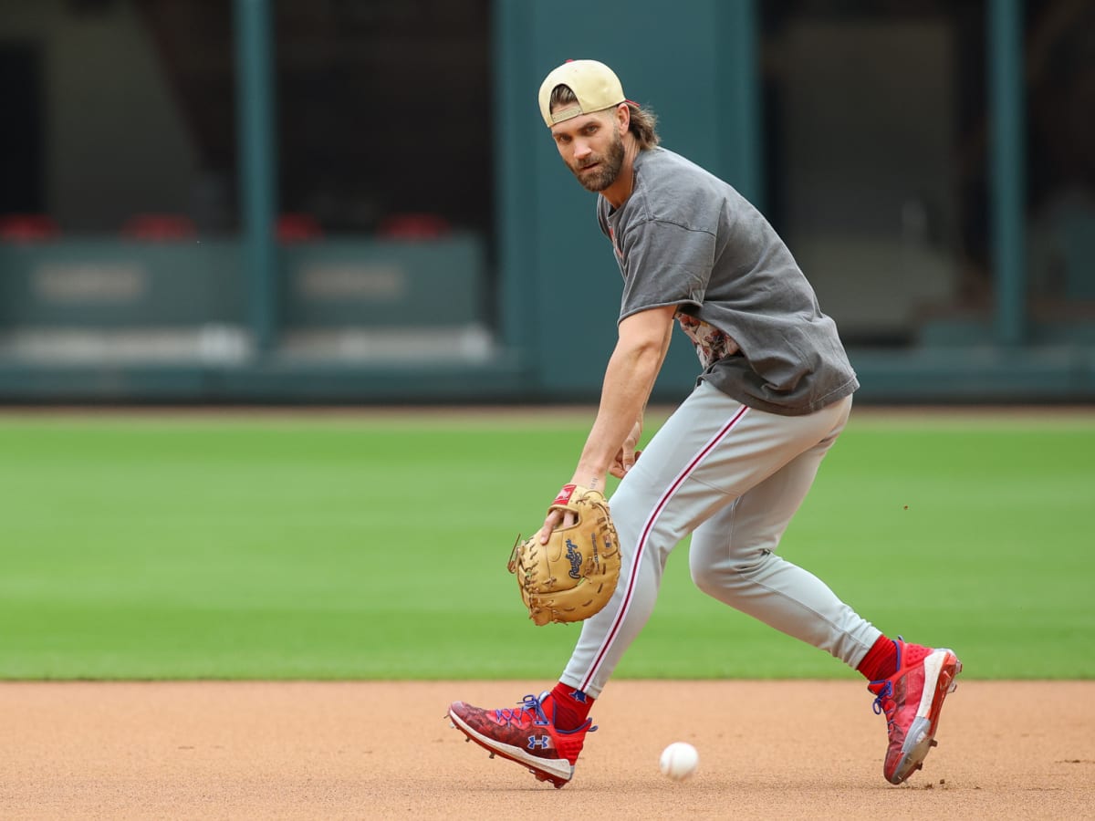 Bryce Harper wears Coach Prime shirt to Phillies' NLDS Game 3 win