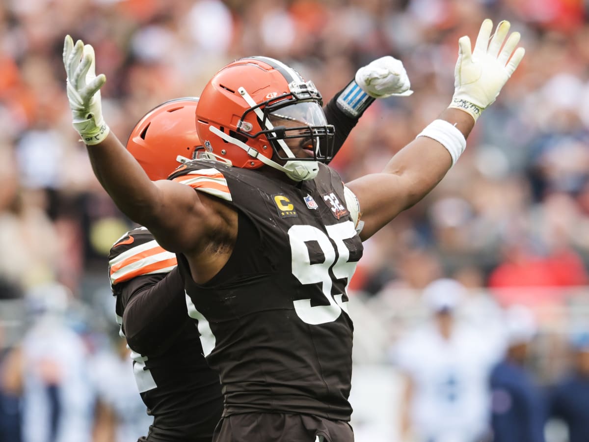 Who Are the Best Cleveland Browns Offensive Linemen? - Sports Illustrated