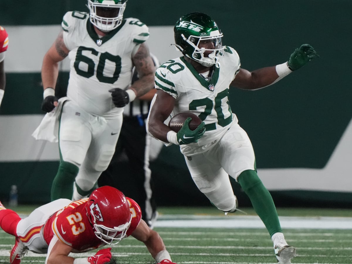 Breece Hall calls out Nathaniel Hackett for role in Jets offense