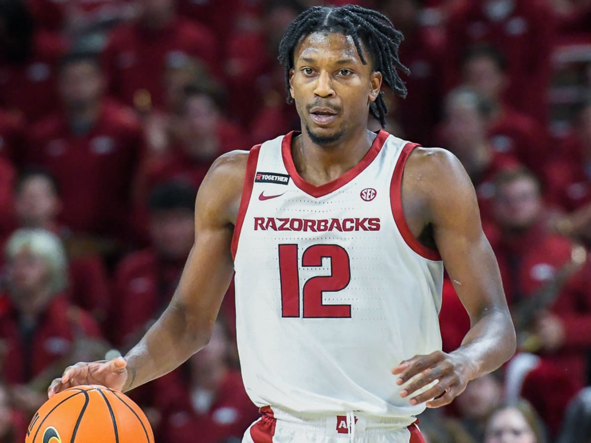 Arkansas G Tramon Mark released from hospital after late-game scare