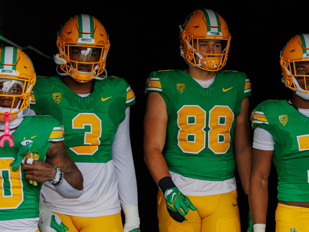 Oregon Football Uniforms