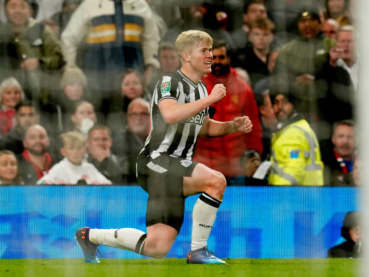 Lewis Hall scores 1st goal as Newcastle thrash Man United - Futbol on  FanNation