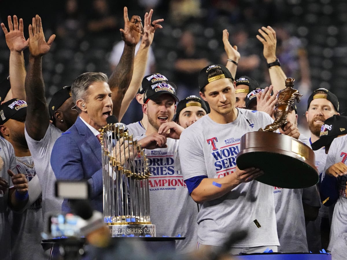 El jugador de los Rangers, Corey Seager, gana su segundo premio de MVP de  la Serie Mundial - Para Ganar