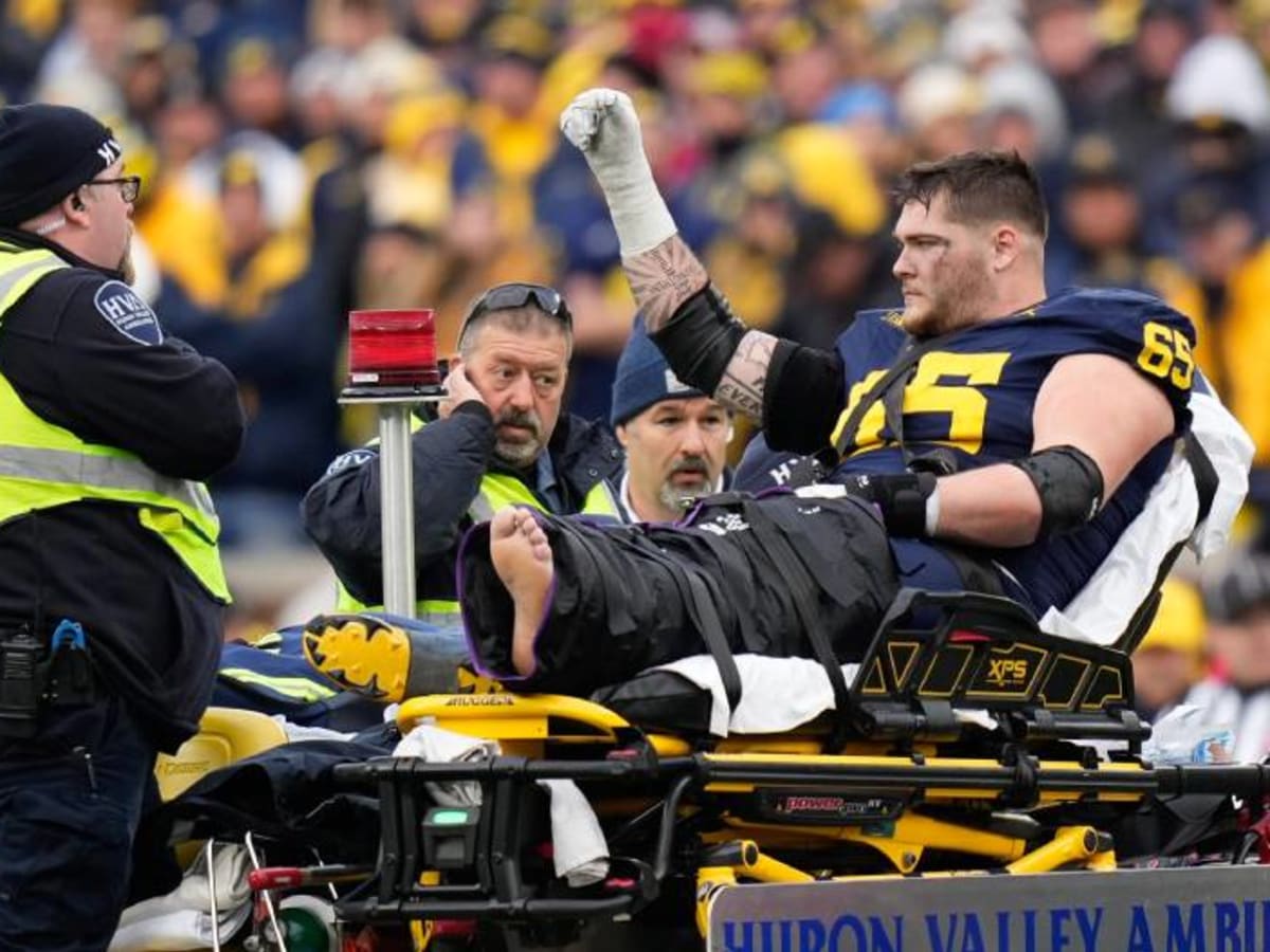 Zak Zinter: Latest Update on Michigan OL's Gruesome Injury - Visit NFL  Draft on Sports Illustrated, the latest news coverage, with rankings for  NFL Draft prospects, College Football, Dynasty and Devy Fantasy