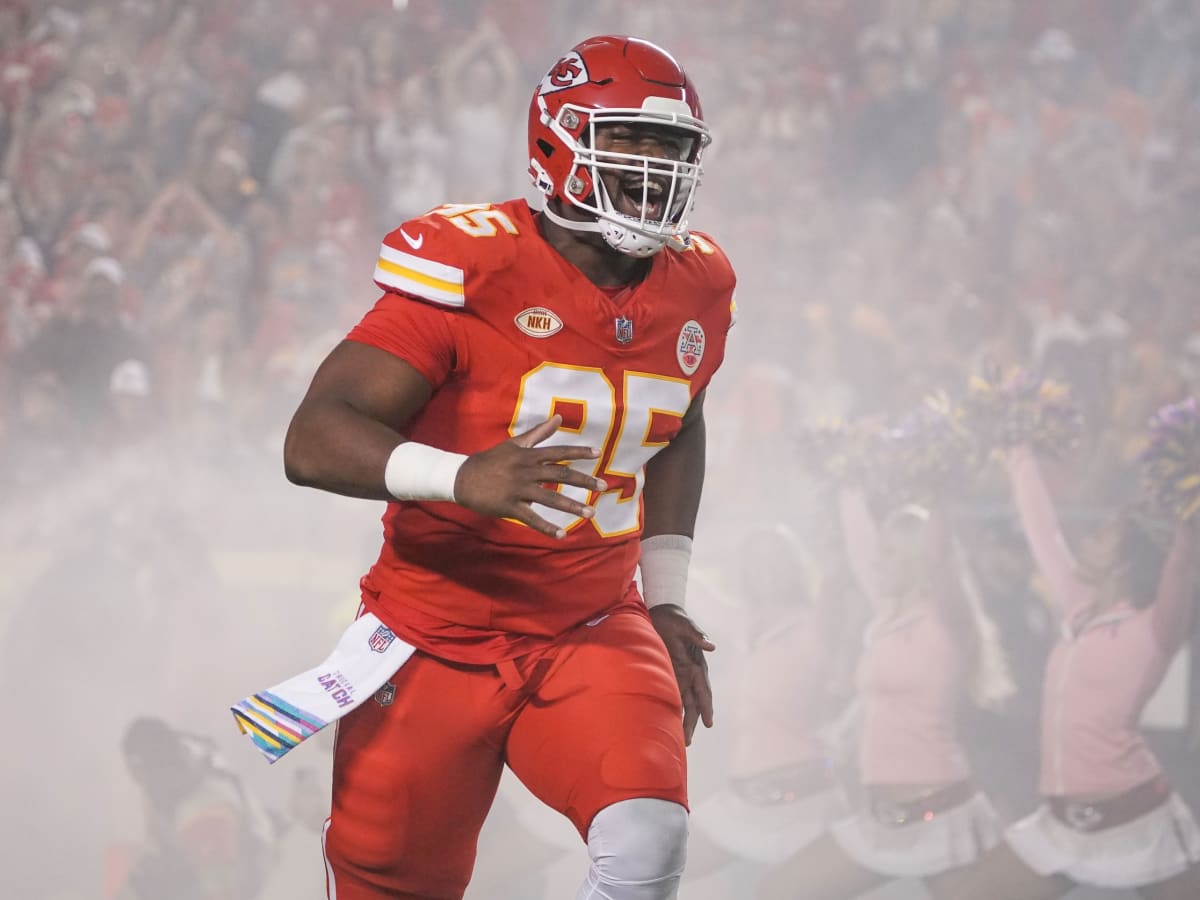 ESPN Analyst's 2023 NFL Season All-Pro Team Names Only Three KC Chiefs -  Sports Illustrated Kansas City Chiefs News, Analysis and More