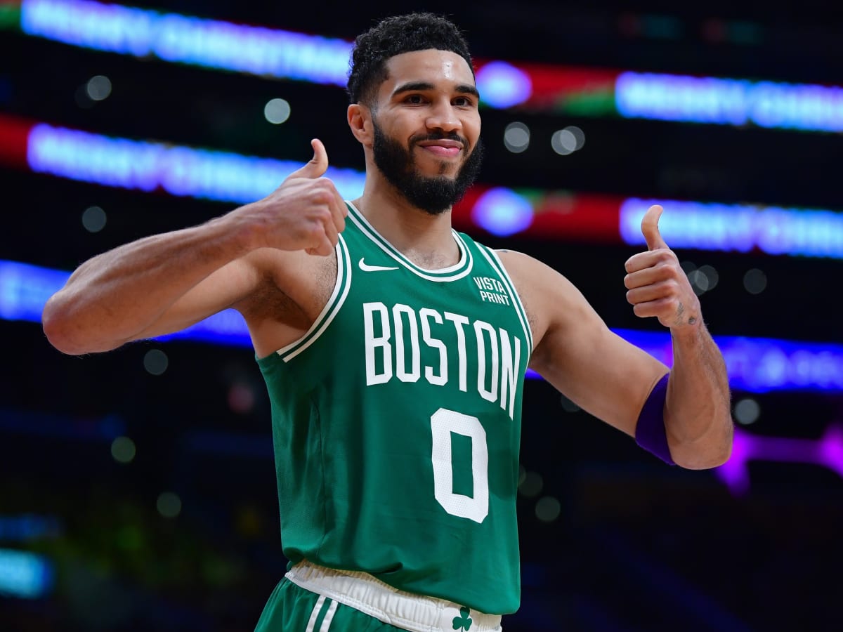 Jayson Tatum's Impressive Dribble-Move Is Going Viral In Pistons-Celtics  Game - Fastbreak on FanNation