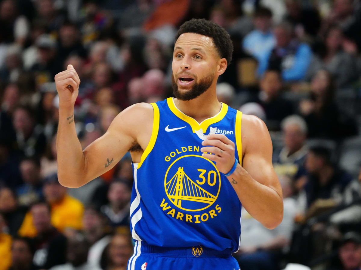 Steph Curry's Ridiculous Shot Is Going Viral In Heat-Warriors Game - Fastbreak on FanNation