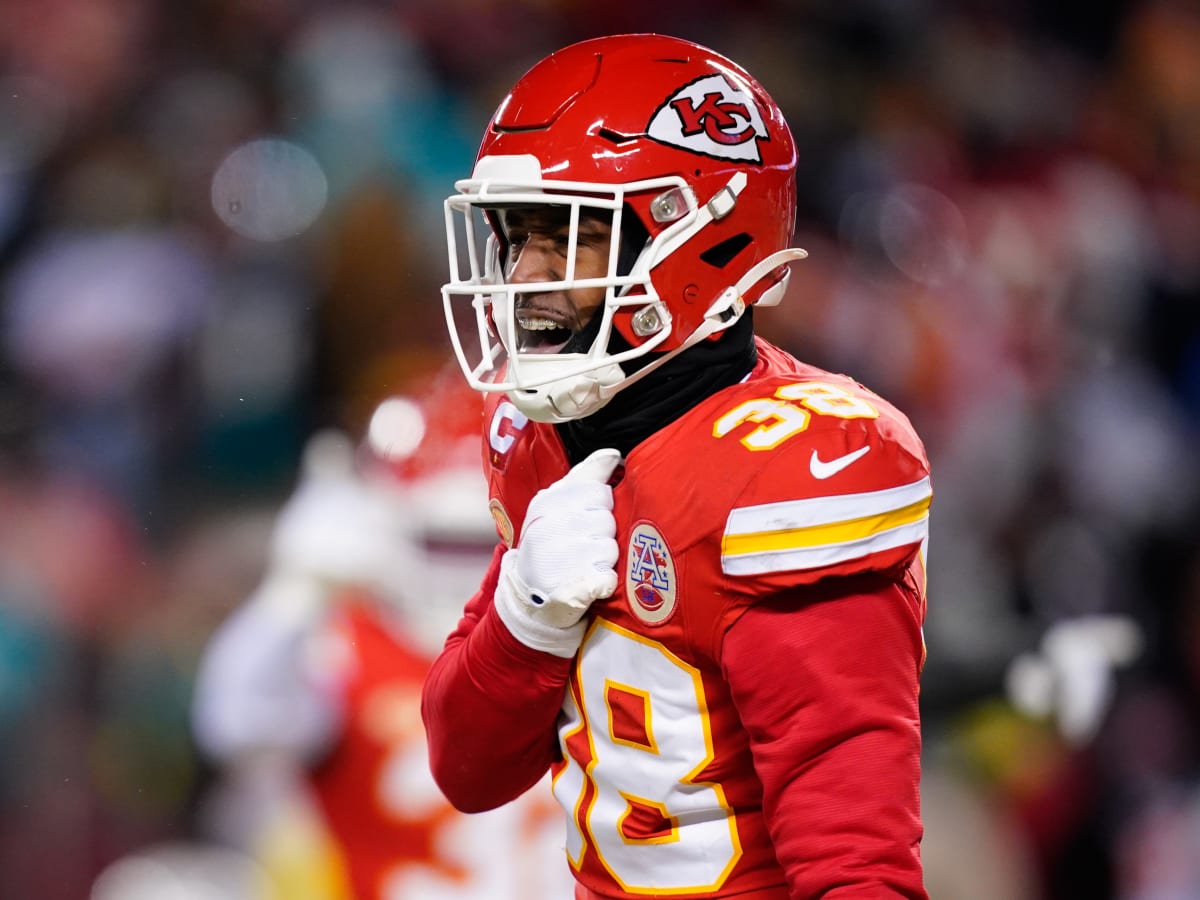 Andy Reid's Strong Take About L'Jarius Sneed After Shutting Down Tyreek Hill  - Sports Illustrated Kansas City Chiefs News, Analysis and More