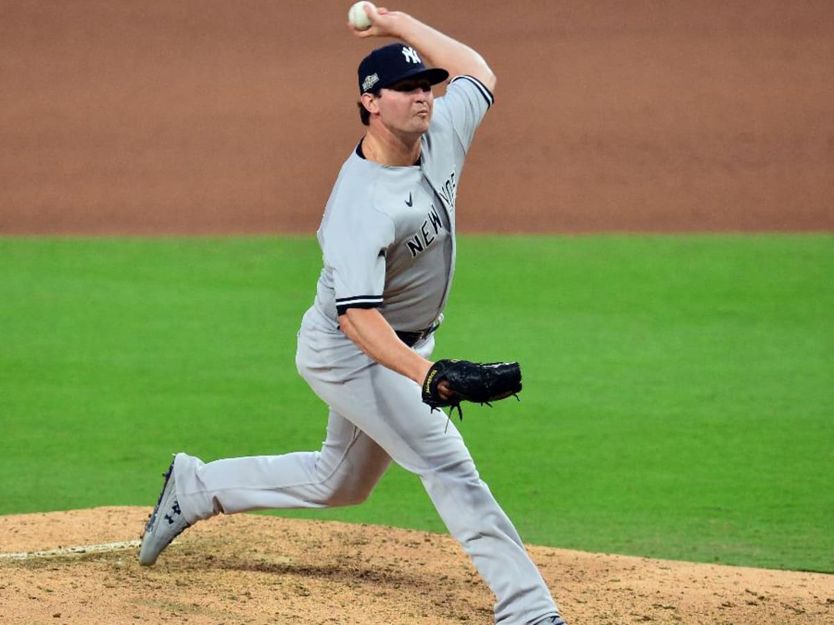 Ex-Yankees pitcher is on the mend, hopes to re-sign with Red Sox