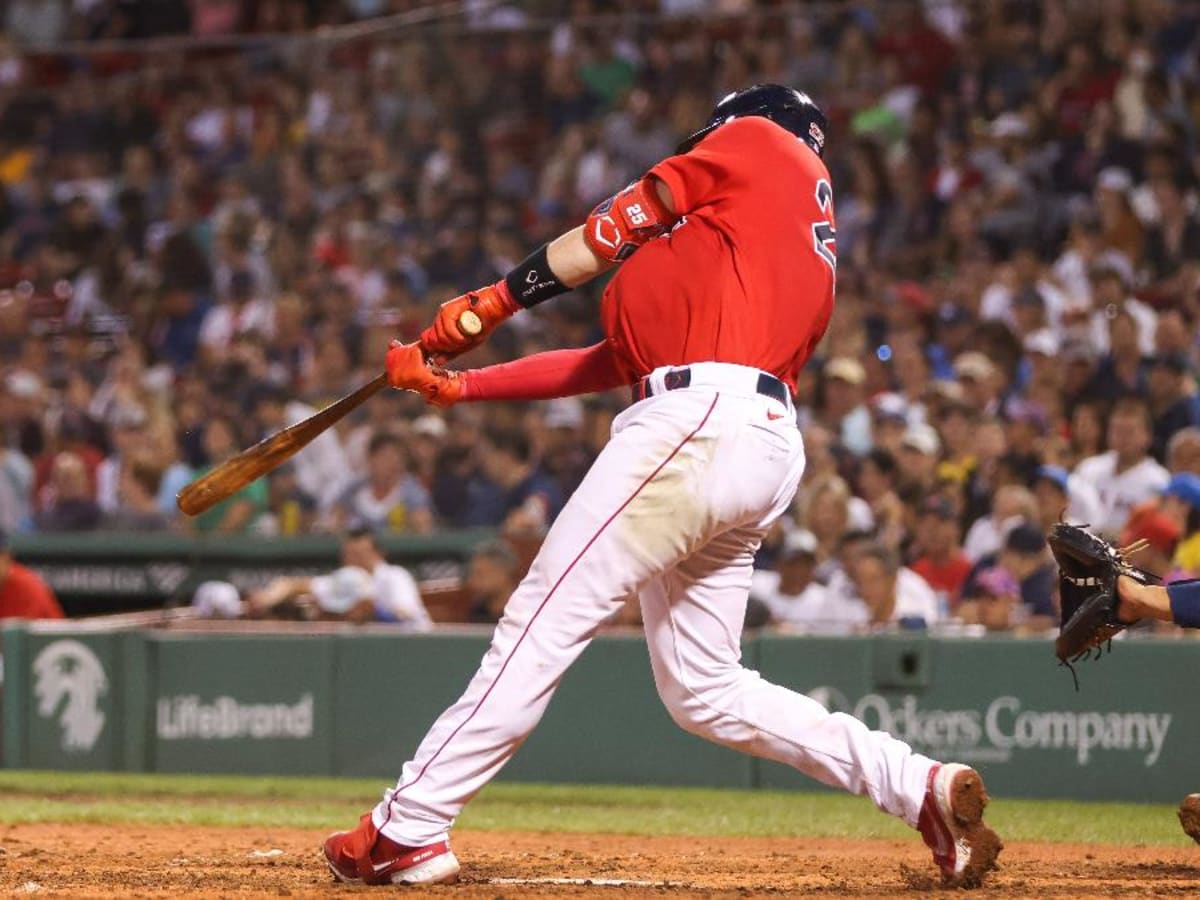 Who's Boston Red Sox's longterm catcher with Christian Vázquez, Kevin  Plawecki eligible for free agency after 2022? 