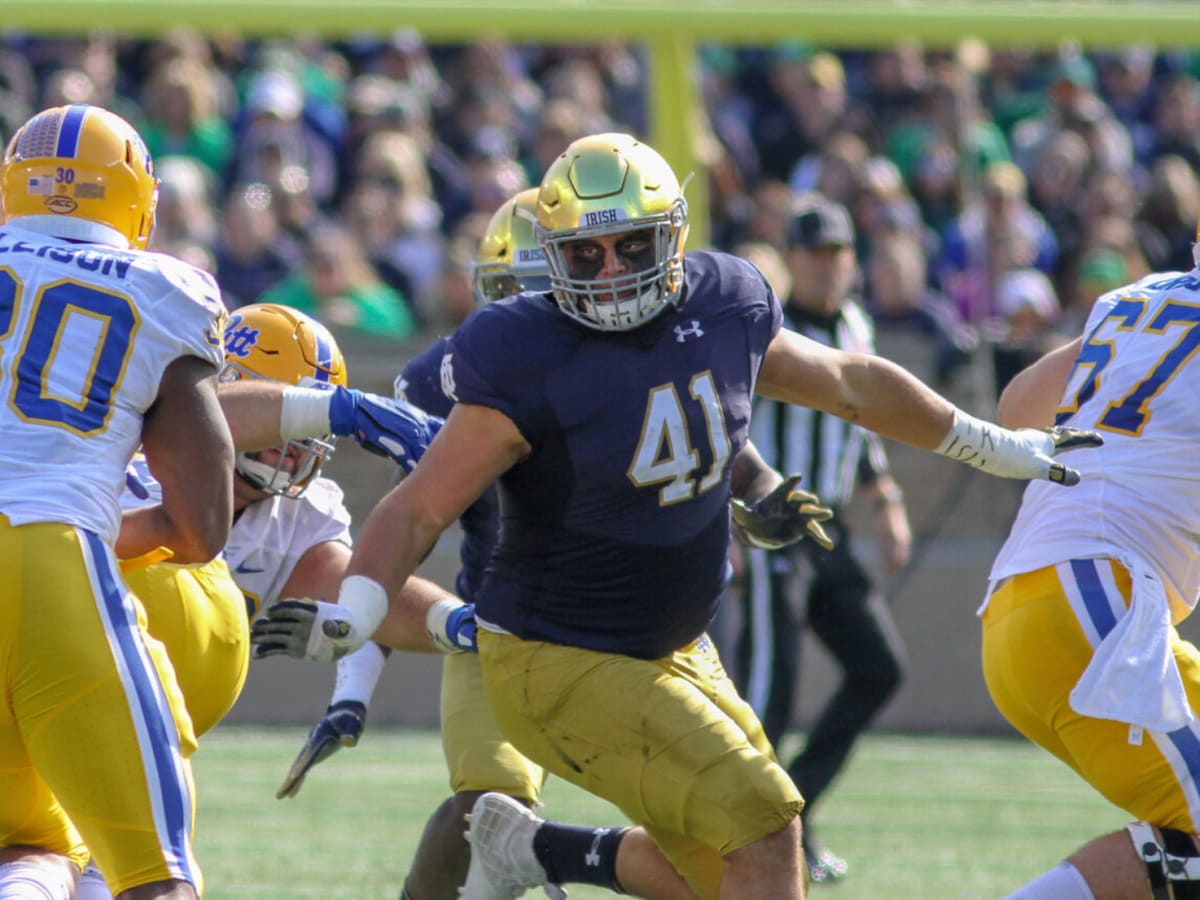 College football recruiting: Notre Dame & Michigan for top DT in '24?