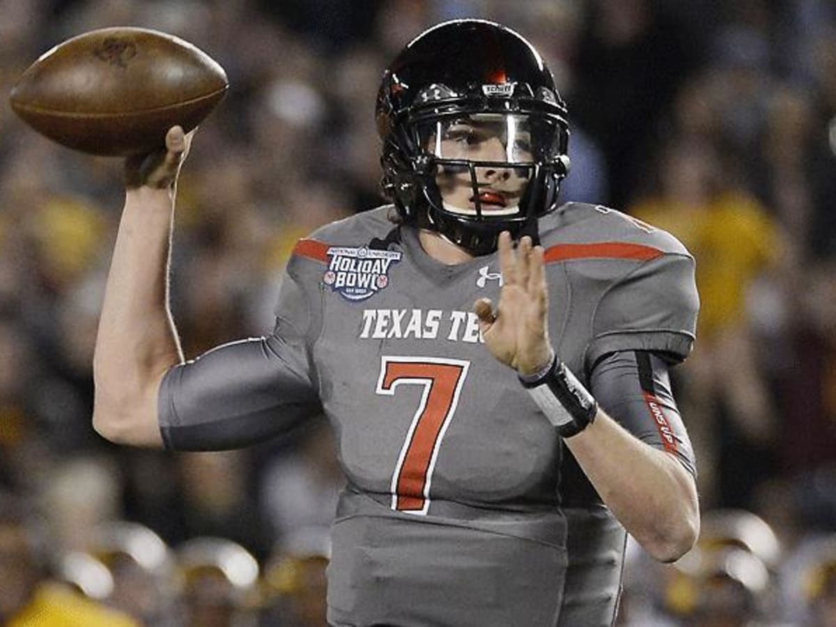 Former Texas Tech Red Raiders QB Davis Webb Gets 1st NFL Start, 1st NFL TDs  - Red Raider Review on Sports Illustrated: News, Analysis, and More