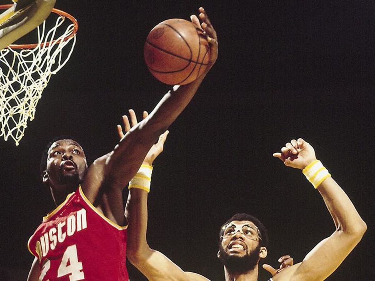 Moses Malone had a heart monitor with him when he died