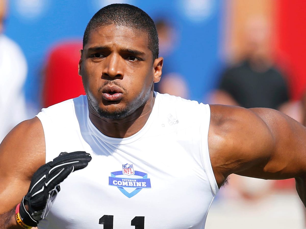 Michael Sam I M Not The Only Gay Person In Nfl Sports Illustrated