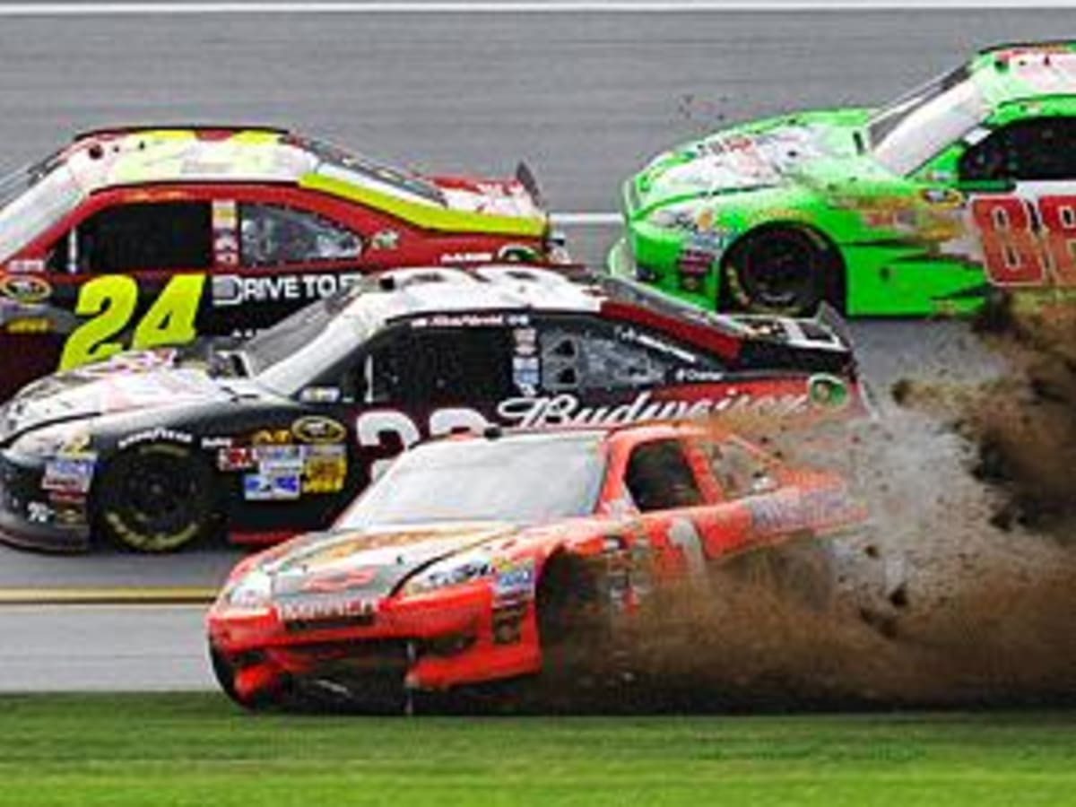 Best GIFs from Talladega playoff race