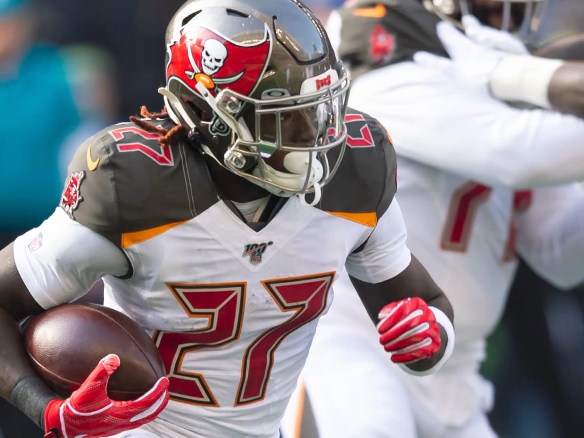 Buccaneers to start RB Ronald Jones vs. Falcons after Week 1