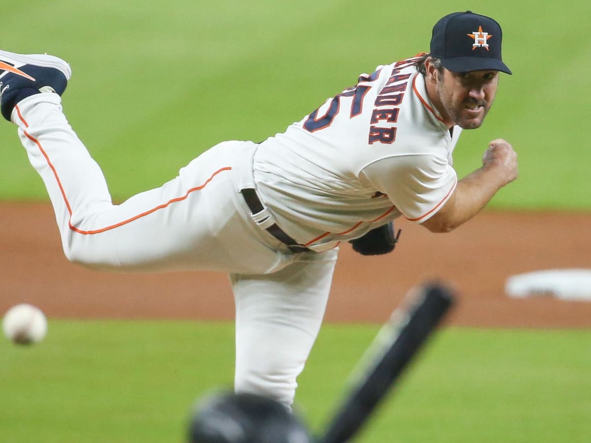 Verlander takes loss against Athletics