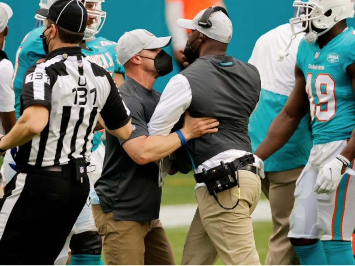 Brian Flores binds Steelers and Dolphins but 'keeps the main thing the main  thing'