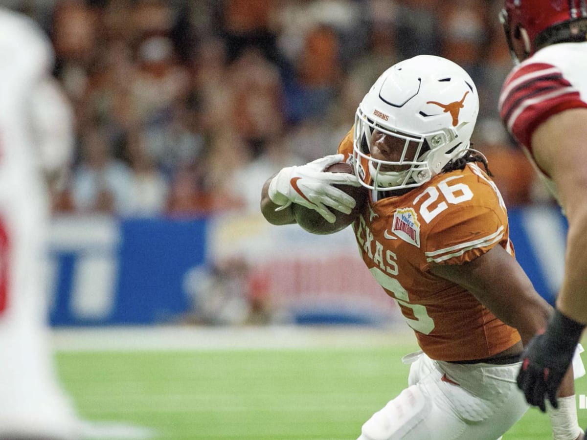 UT report: Keaontay Ingram remains No. 1 running back