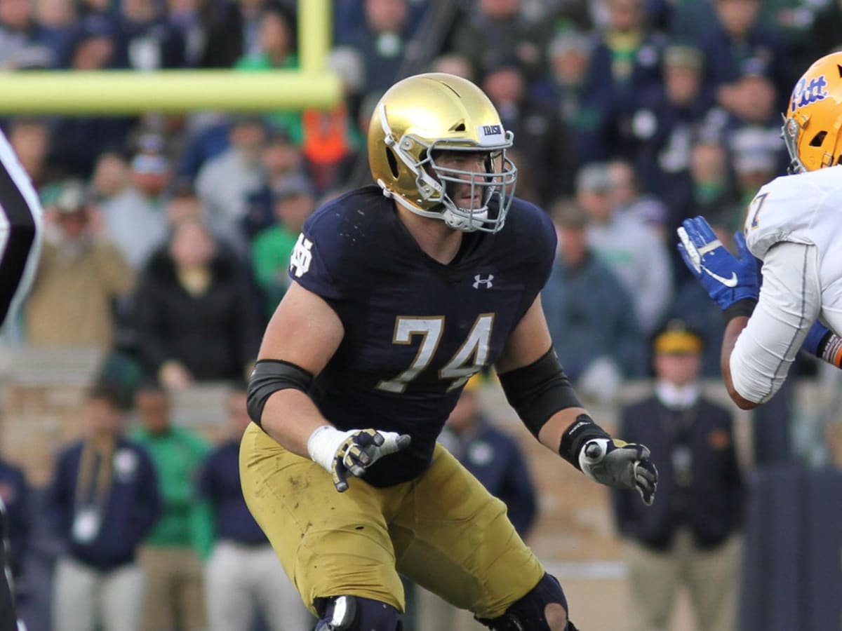 Bucs NFL Draft target: Quarterback, Ian Book (Notre Dame) - Bucs